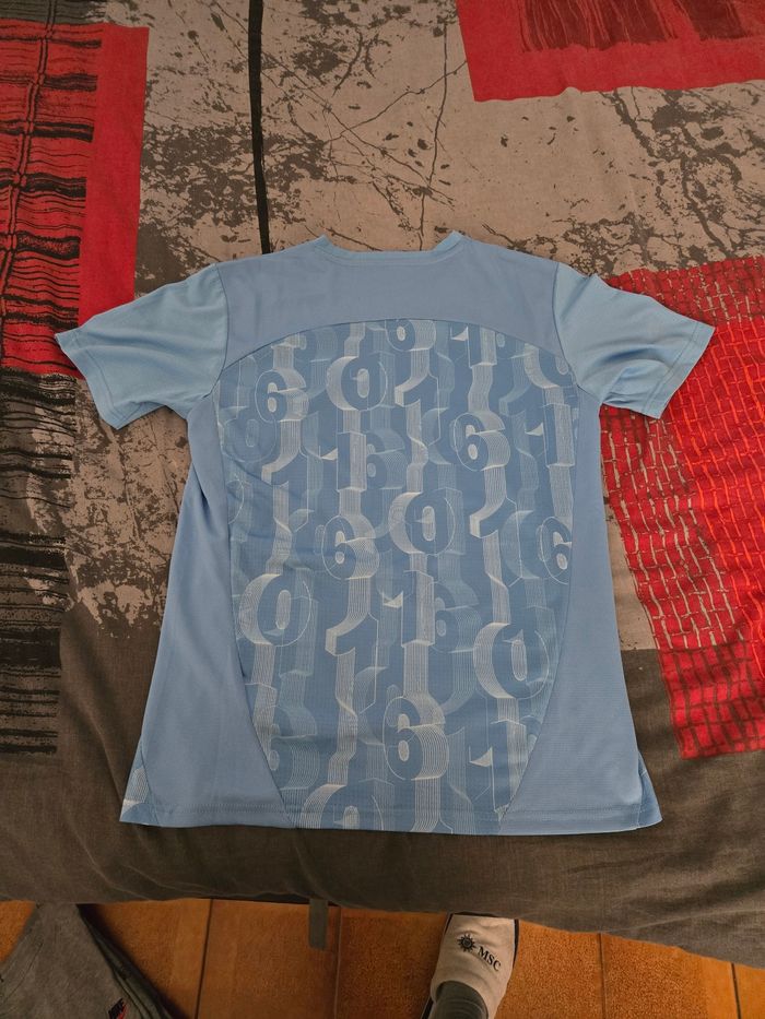 T-shirt Manchester City en taille M - photo numéro 4