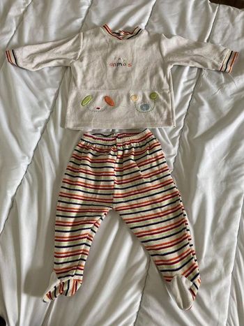 Pyjama 2 pieces en velours 6 mois