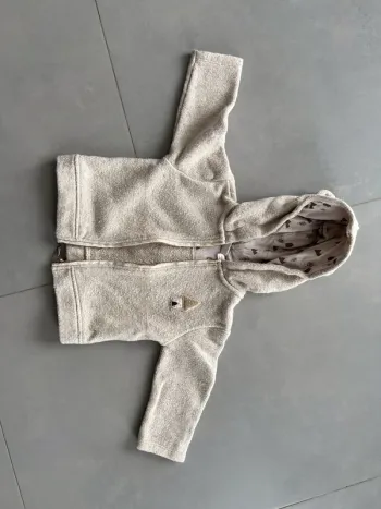 Gilet zara 9/12 mois fille