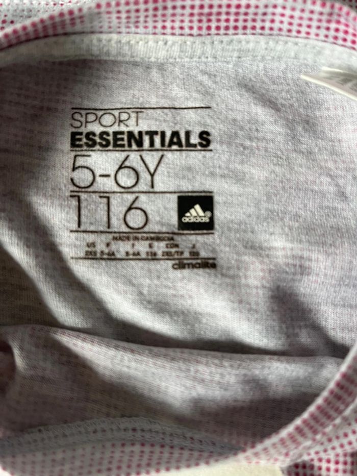 T shirt adidas 5-6 ans - photo numéro 4