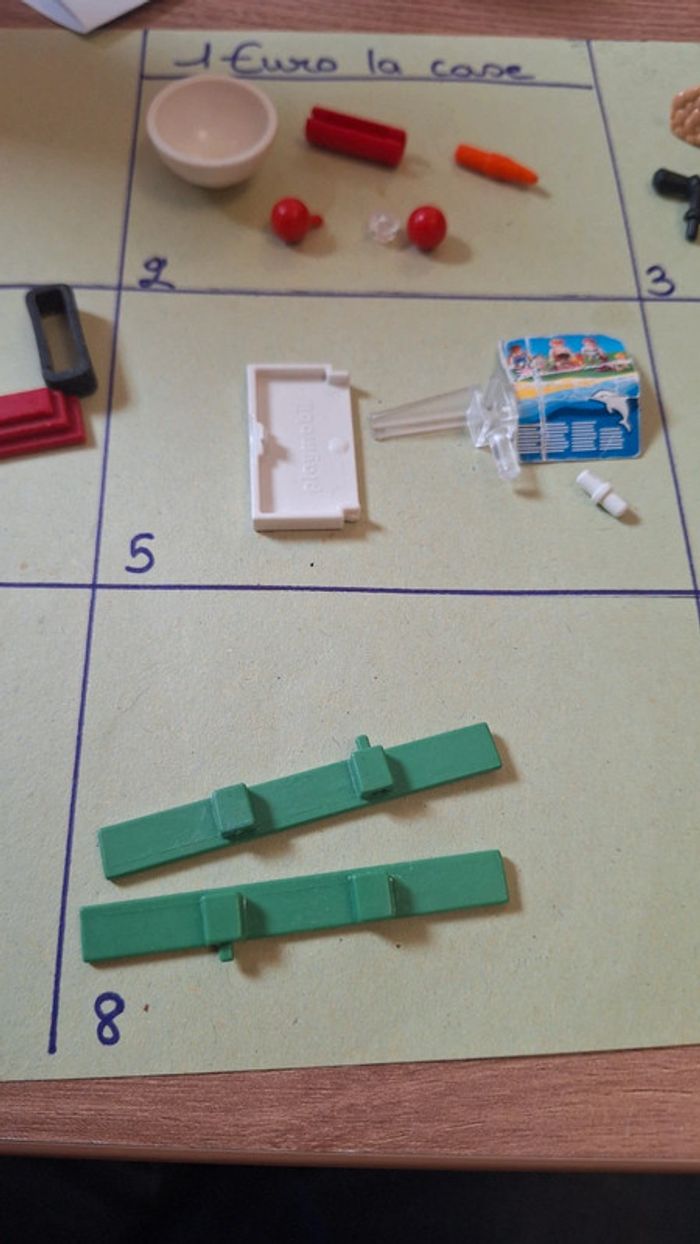 Lot pleins de petit truk playmobil - photo numéro 5