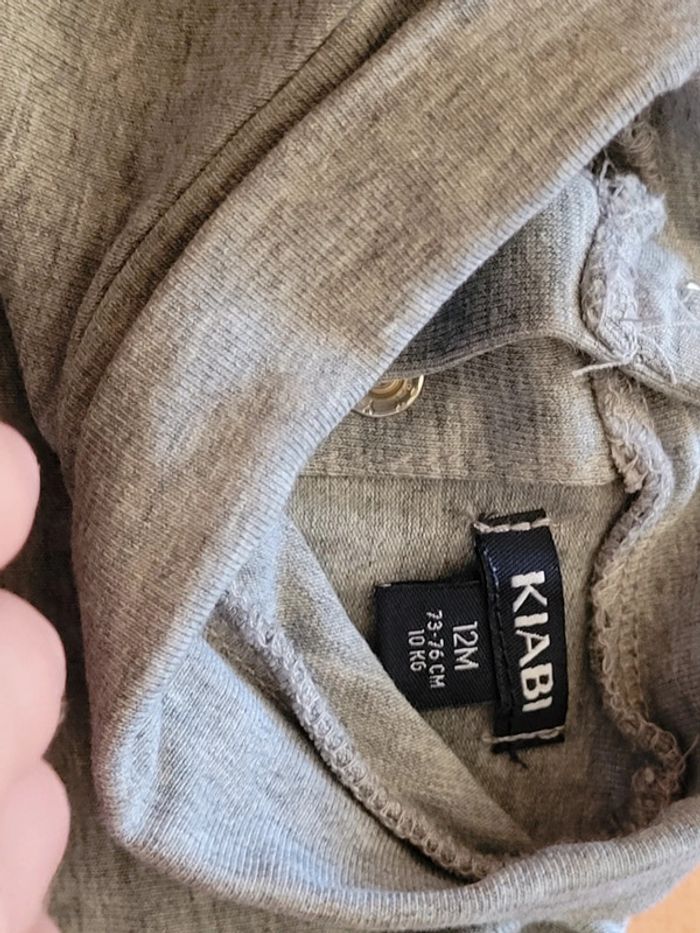 Lot 1 body col roulé et 1 col roulé 12 mois - photo numéro 4