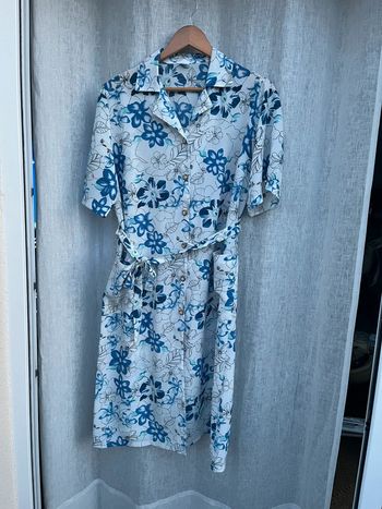 Robe fleurie en 44