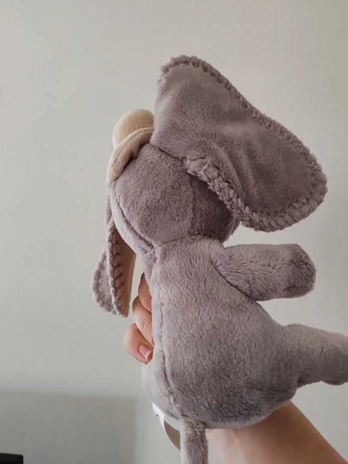 Peluche Dumbo grise Disney - photo numéro 7