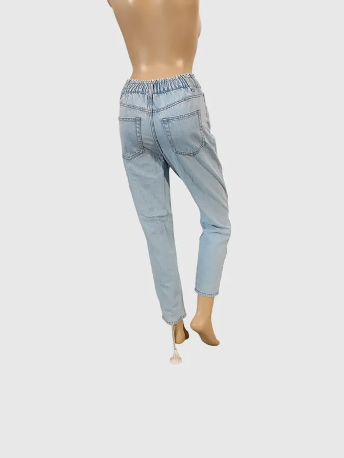 Jeans droit Kiabi bleu clair Taille 36. L'indispensable du quotidien à petit prix ! - photo numéro 4