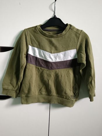 Sweat vert kaki C&A – 92 cm