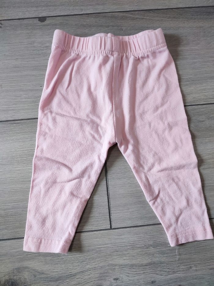 Leggings rose 3 mois très bon état