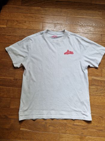 T-shirt marque indépendante 