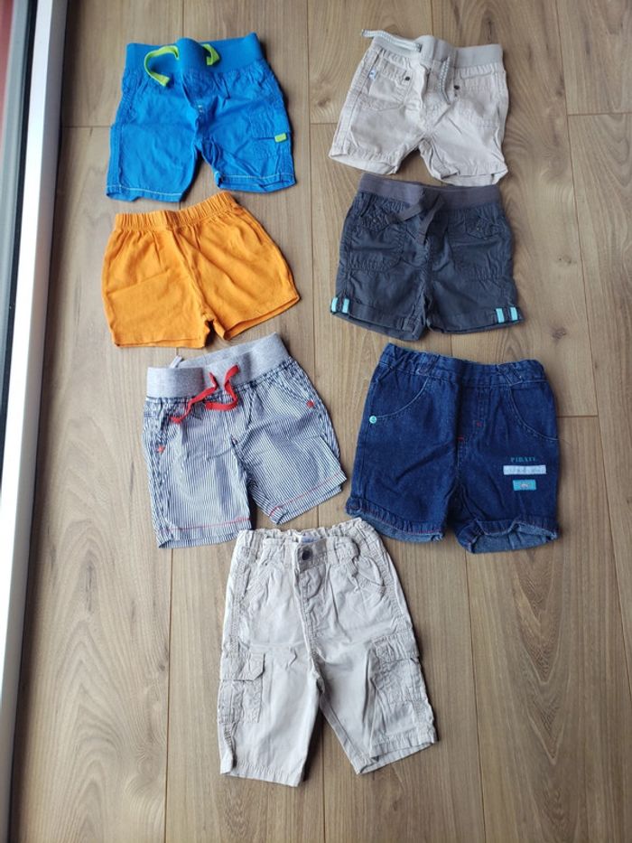 Lot shorts 06 mois