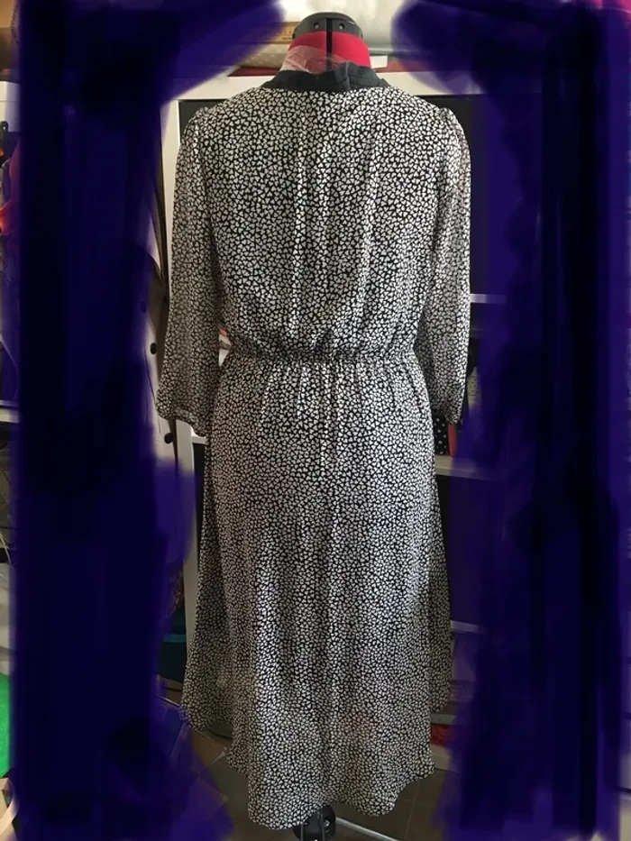 Robe taille 38 - photo numéro 2