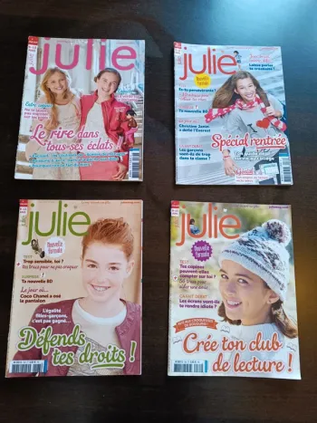 Lot de 4 revues JULIE