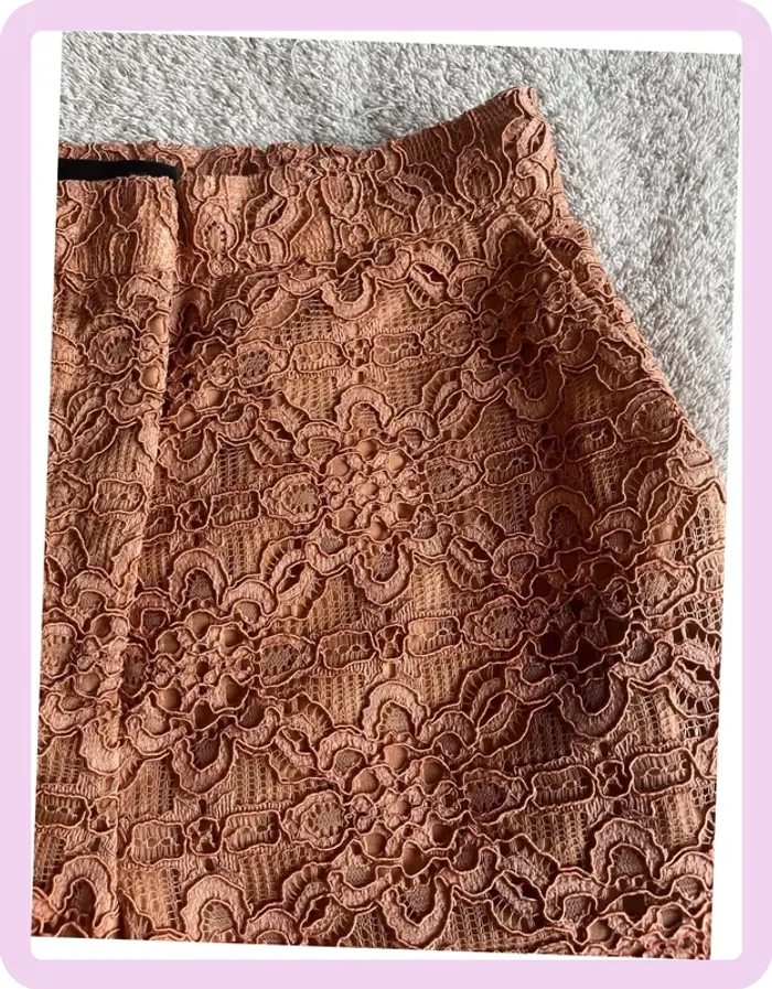 Pantalon Pinko rose dentelle – taille 38 IT FR 34 – chic & ultra féminin - photo numéro 4