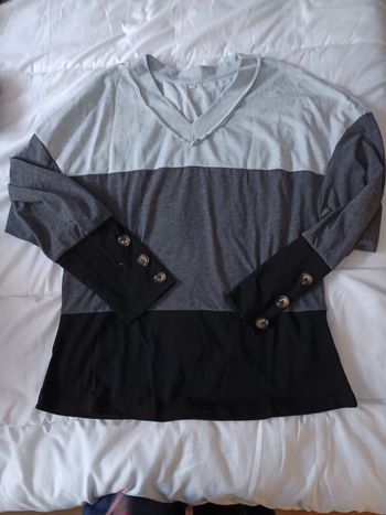 Pull léger femme neuf