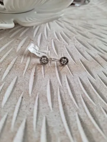 Boucle d'oreille en argent