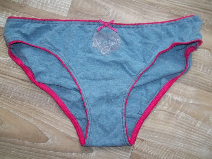 2 culottes + brassière Tex 10/12 ans - photo numéro 2