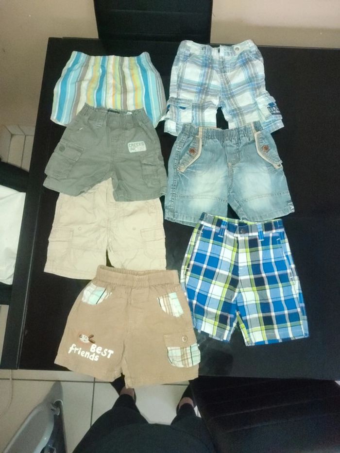 Lot short + 1 maillot de bain 12 mois - photo numéro 2