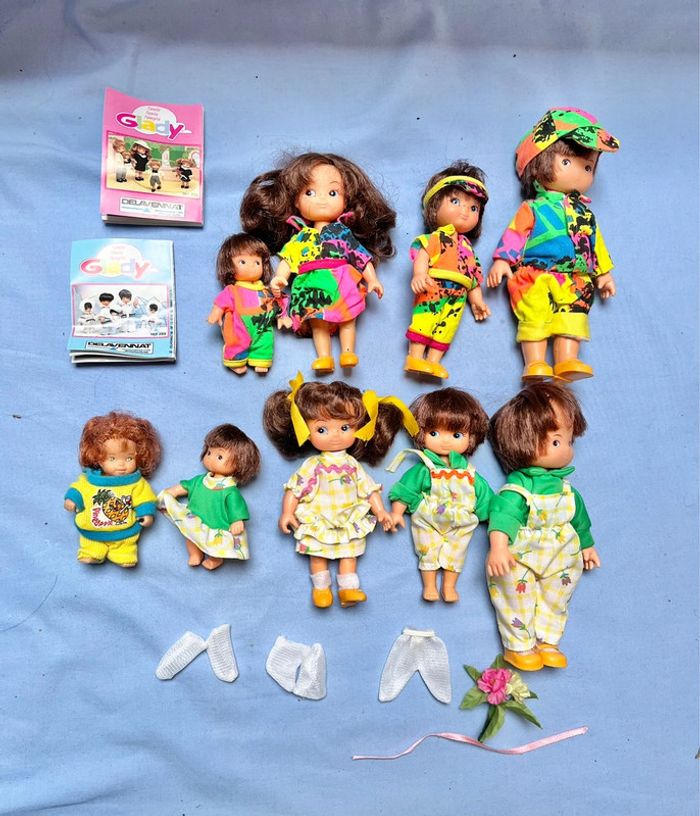 Ensemble poupée vintage delavennat