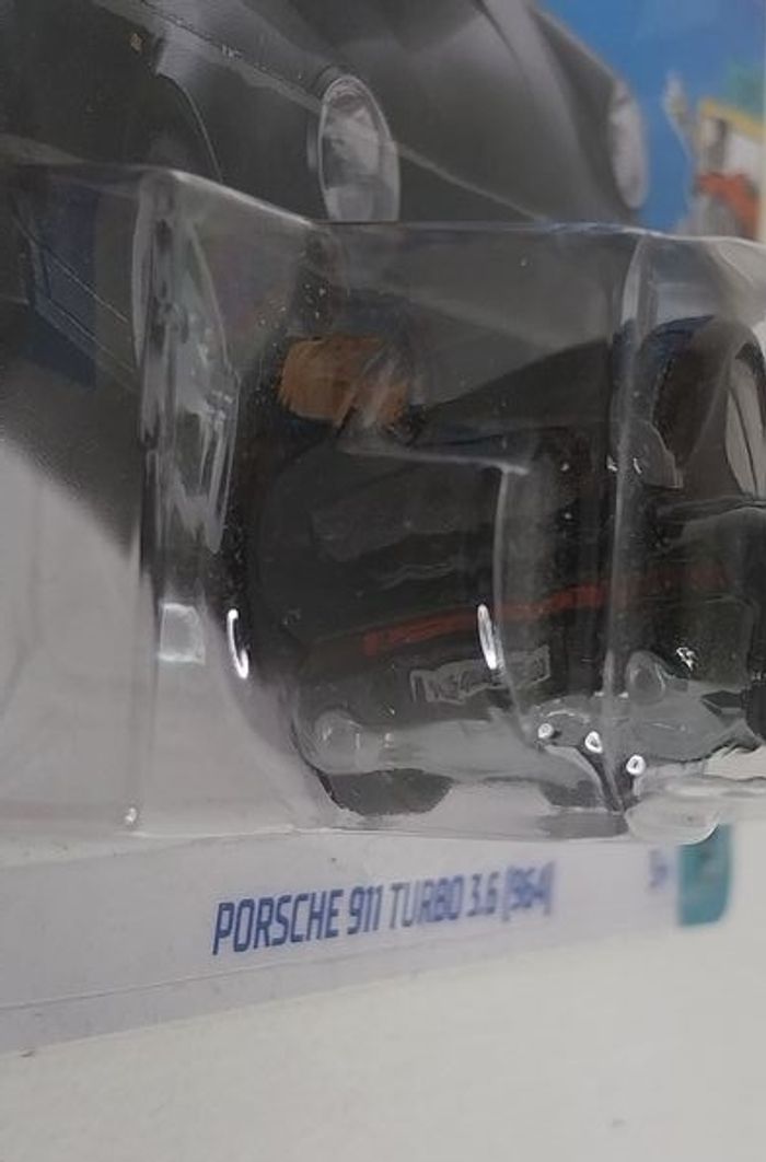 Hot Wheels Porsche 911 Tooned 2025 - photo numéro 5
