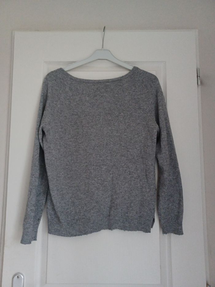 Pull col en v - photo numéro 2