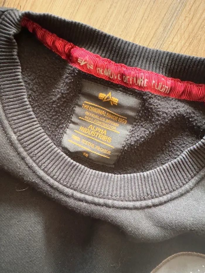 Pull noir nasa - Taille M - photo numéro 5