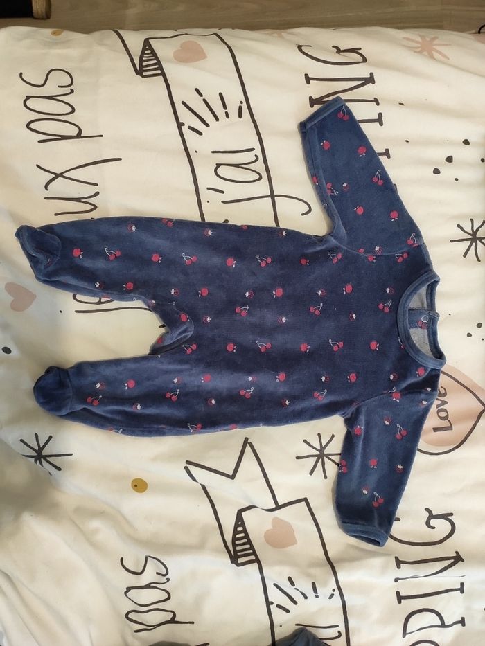 Pyjama - photo numéro 3