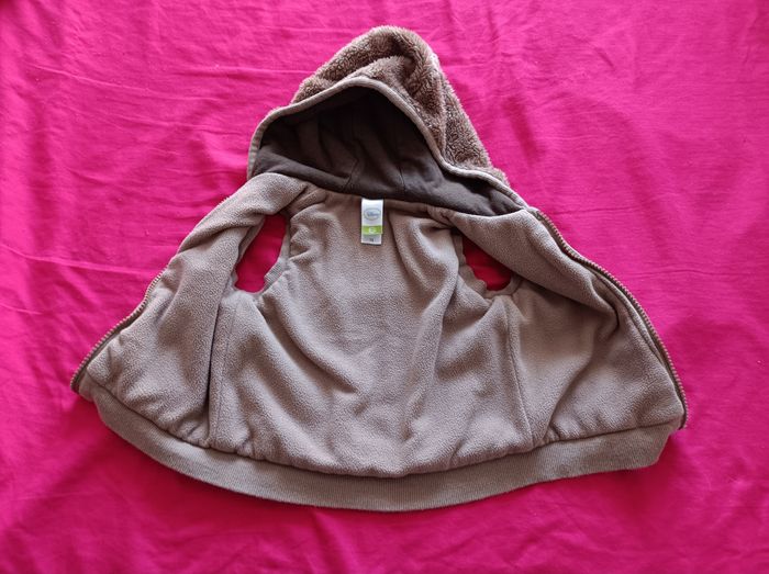 Veste sans manches 12 mois - photo numéro 5