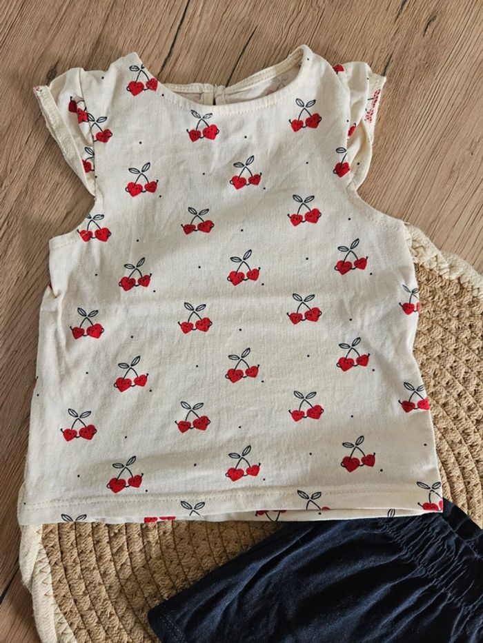 Ensemble 6 mois - photo numéro 3