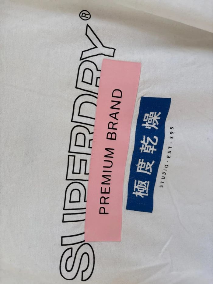 t-shirt blanc superdry taille 38 - photo numéro 2