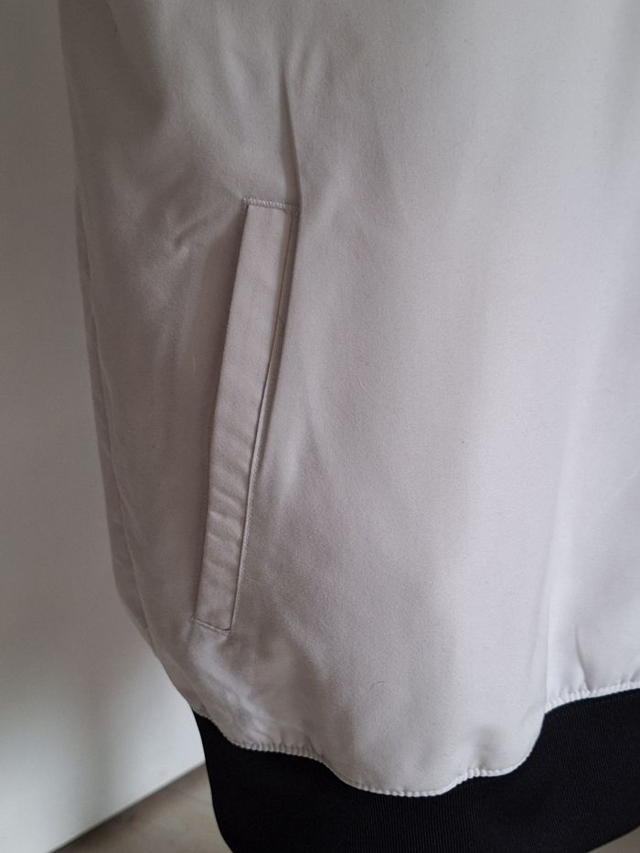 Veste de sport zippée Nike noire et blanche - photo numéro 5