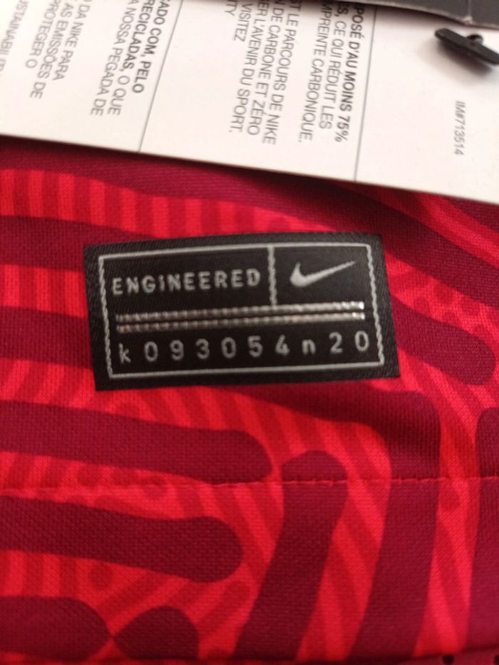 Maillot de foot FC Barcelone, Nike Authentique Officiel taille enfant 6/8 ans, Neuf - photo numéro 9