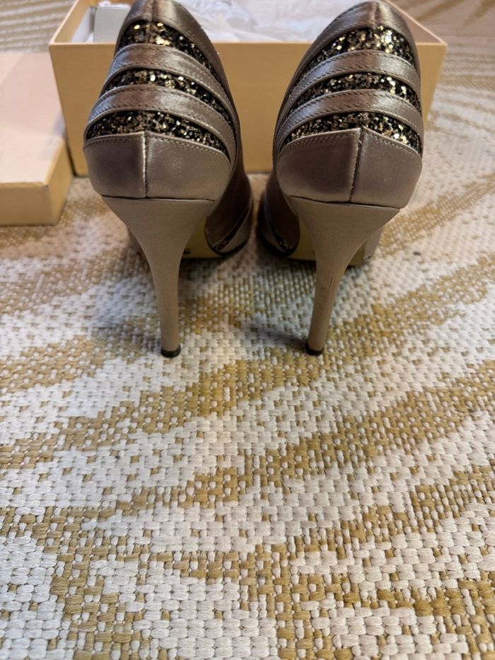 Vends escarpins de soirée - photo numéro 5