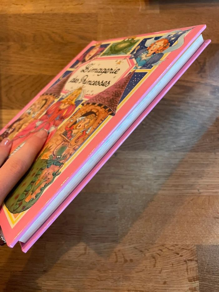 Livre Fleurus L’imagerie des princesses - photo numéro 4