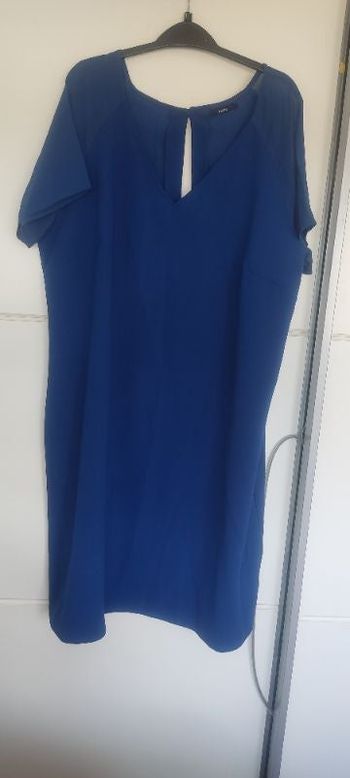 Robe bleue