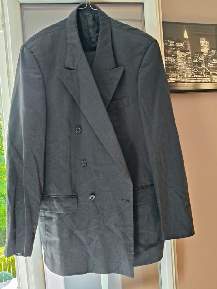Costume croisé noir super 100 laine