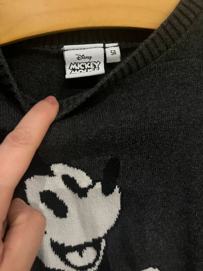 Joli pull Mickey Disney parfait état 5 ans - photo numéro 5