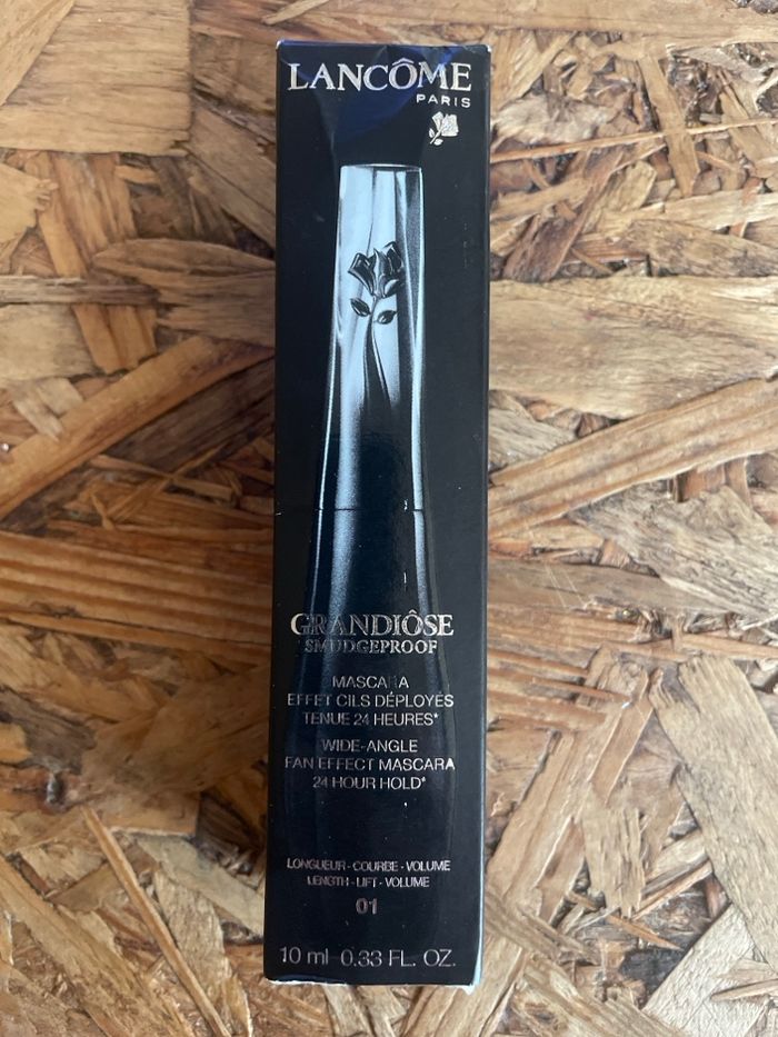 ✨ Lot maquillage de luxe – grandes marques à petit prix ✨ - photo numéro 4