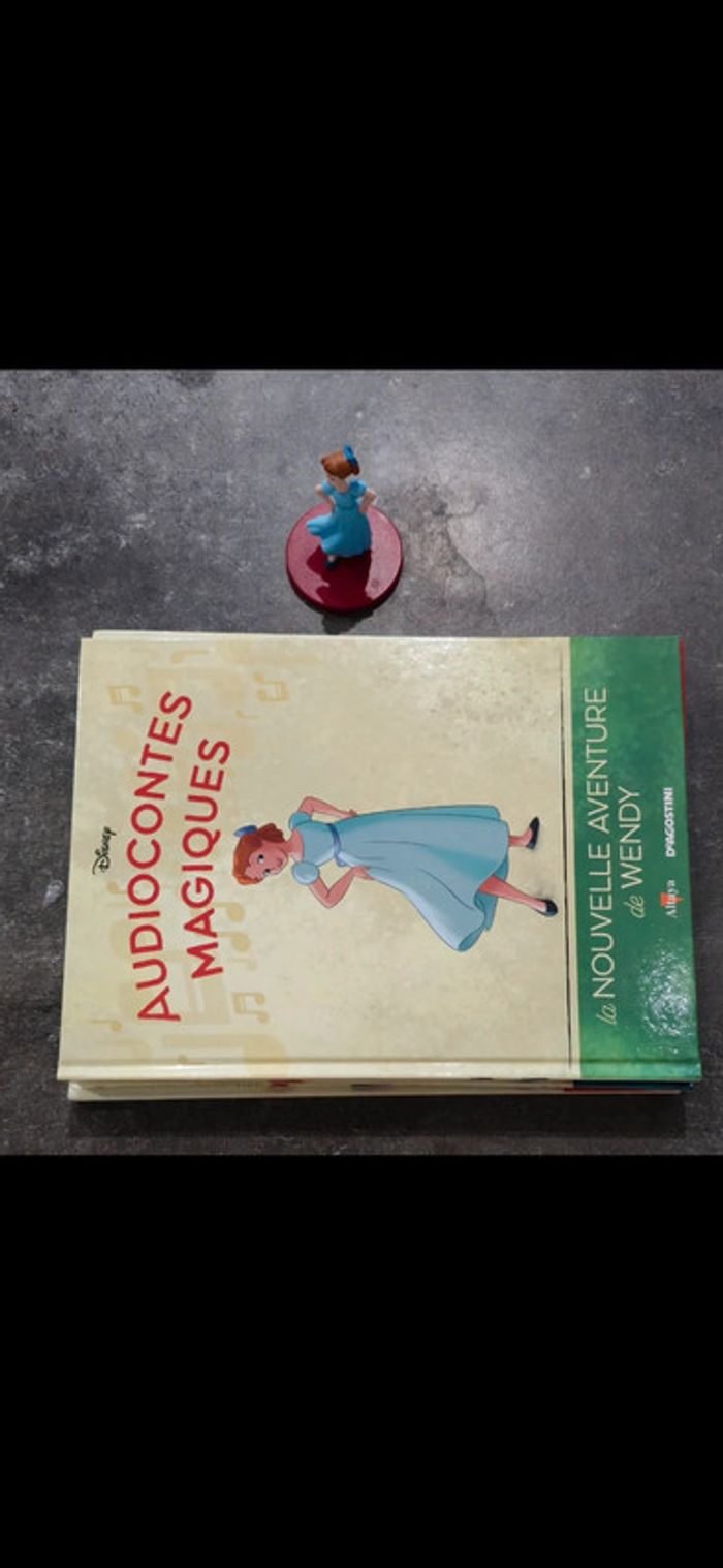 Livre et figurine132 des audiocontes Magiques altaya audio conte audio compte disney