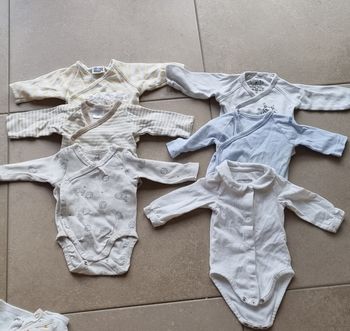 Lot de 6 bodys naissance