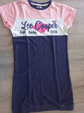 Robe manches courtes