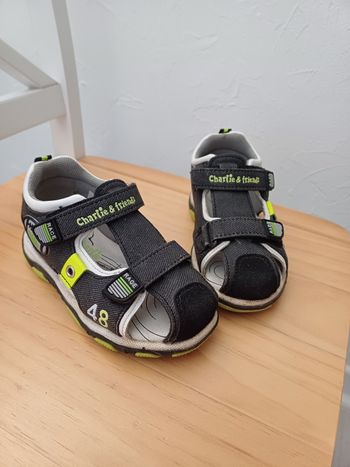 Sandales