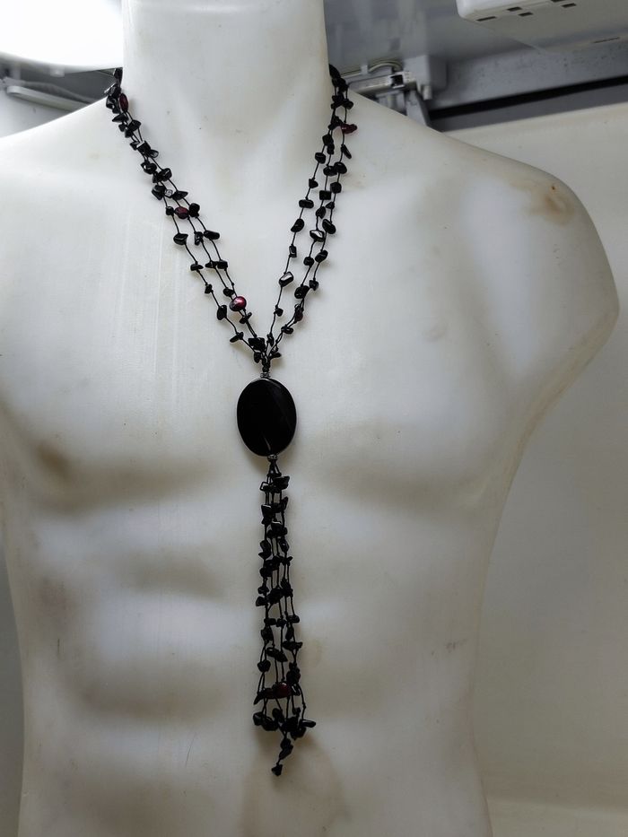 Superbe collier sautoir élégant en onyx - photo numéro 2