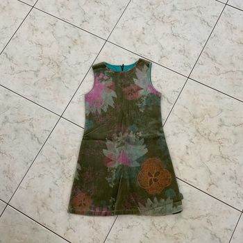 Robe taille 8 ans