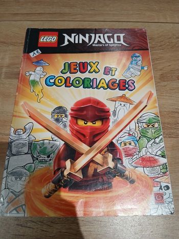 Cahier de coloriage légo ninjago