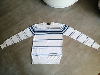 Pull coton rayé blanc, bleu et noir Taille S Cargo