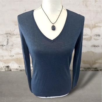 Pull femme col V maille très fine bleu marine