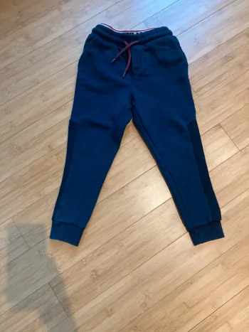 6 ans - Pantalon de jogging bleu marin