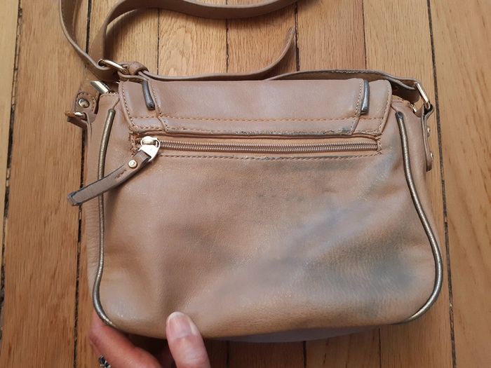Sac à bandoulière beige/doré Lulu Castagnette - photo numéro 3