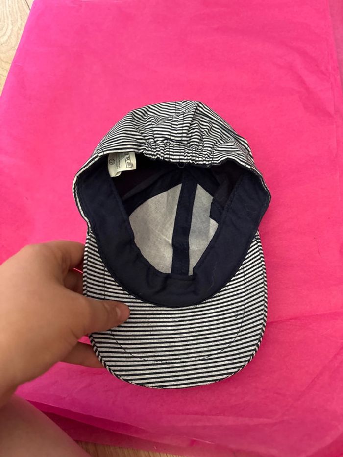 Casquette - photo numéro 2