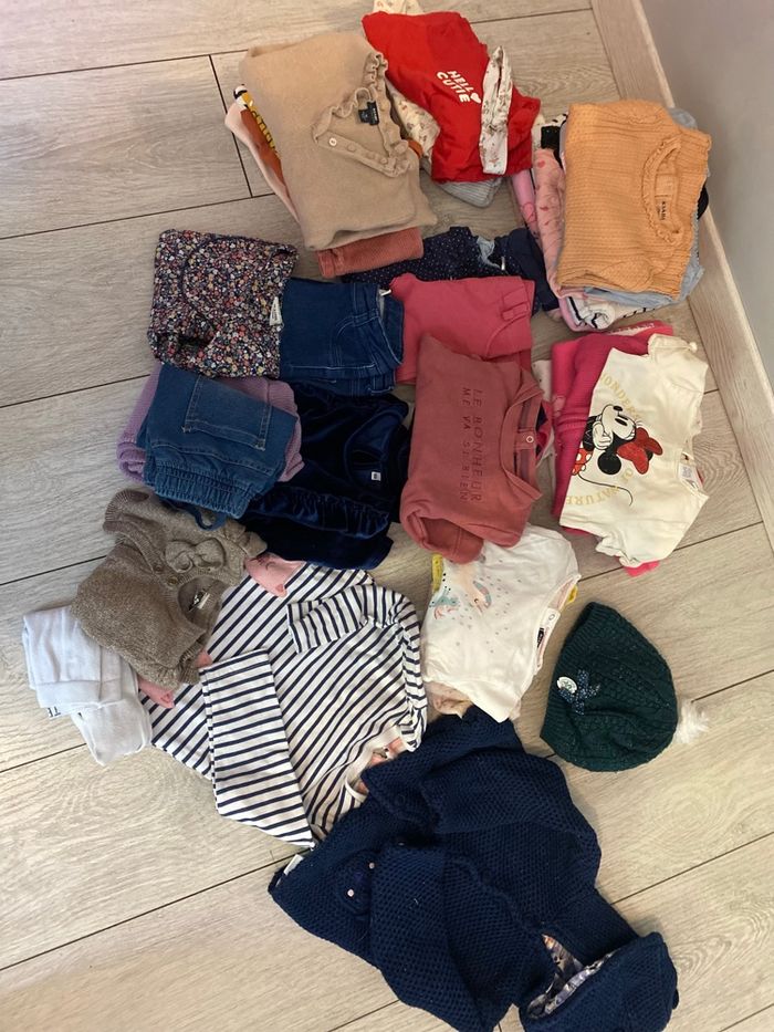 Gros lot vêtements fille 12-18 mois