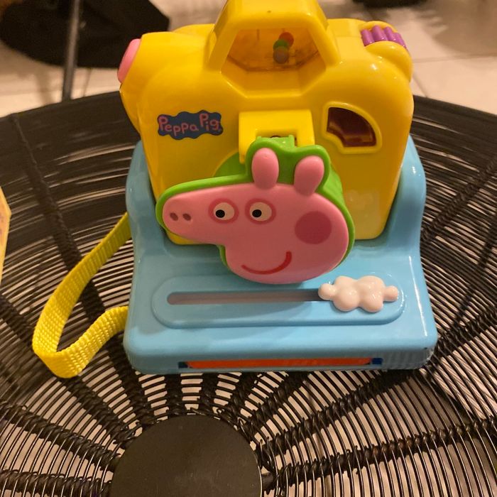 Lot téléphone et appareil photo peppa  piG - photo numéro 2